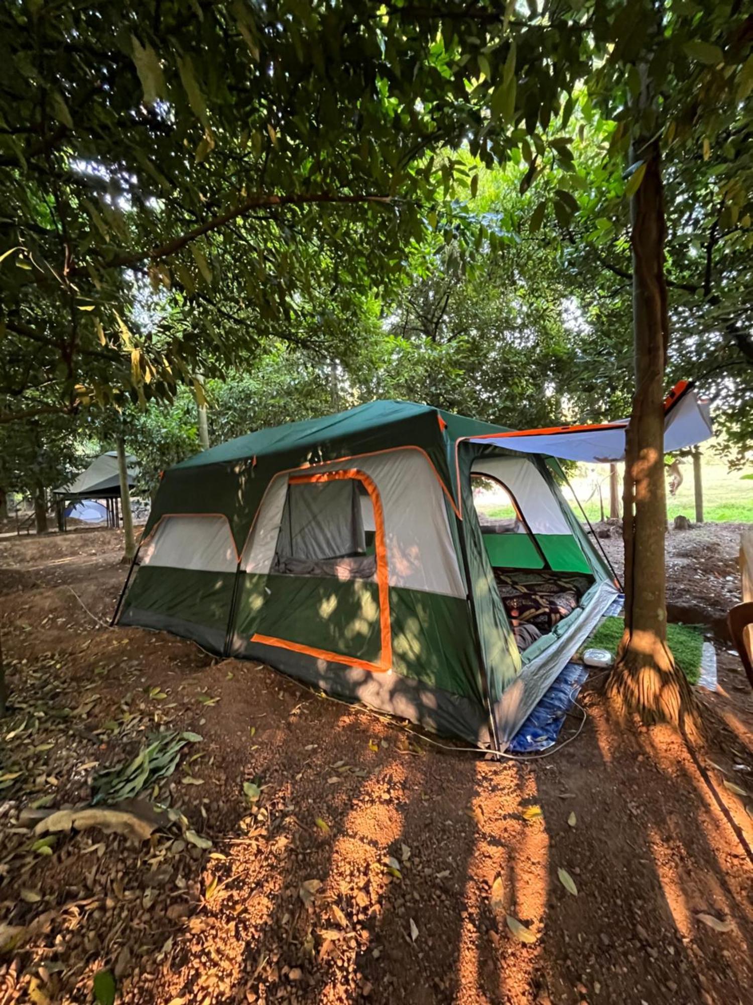Dragster Tents Luxury tent