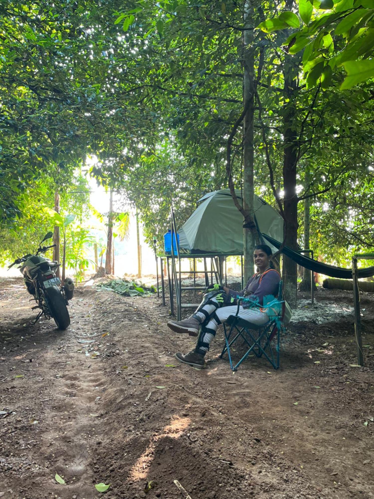 Dragster Tents