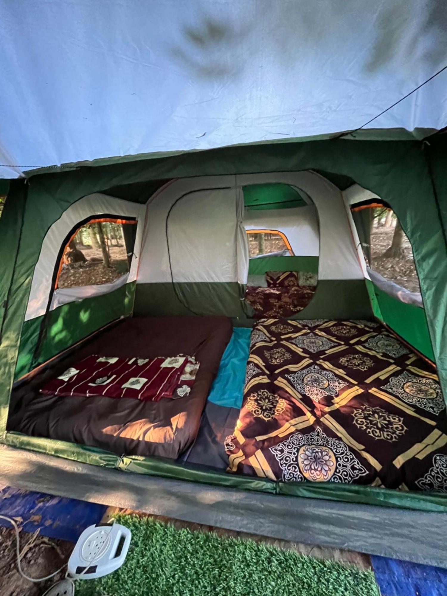Luxury tent Dragster Tents *