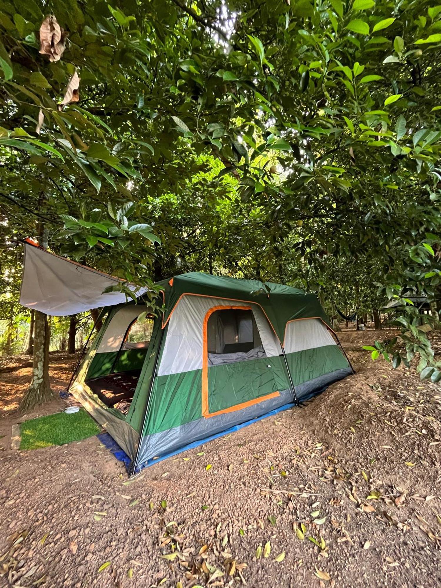 Luxury tent Dragster Tents *
