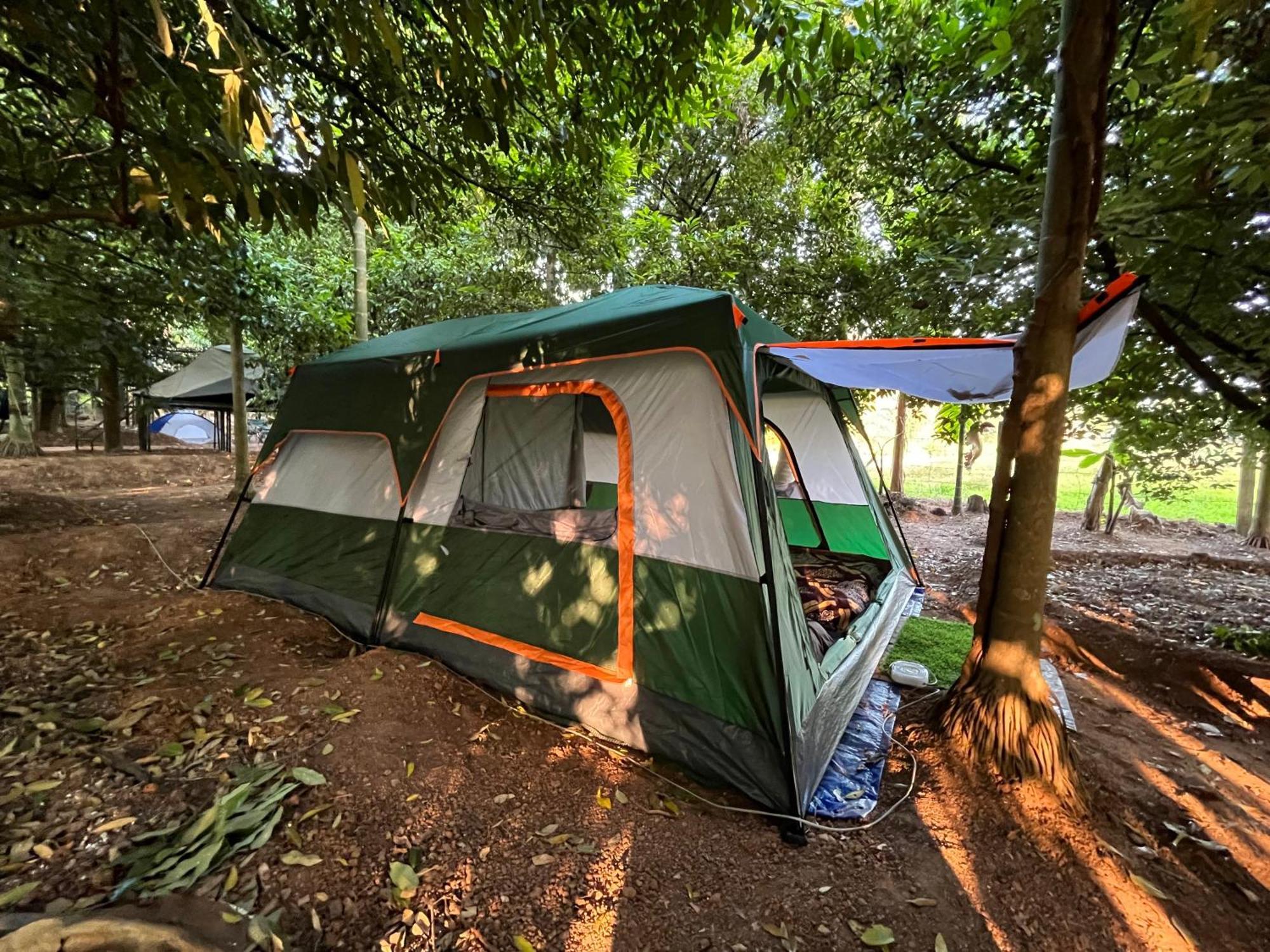 Dragster Tents Luxury tent